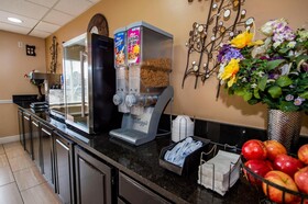 Rodeway Inn Central Colorado Springs