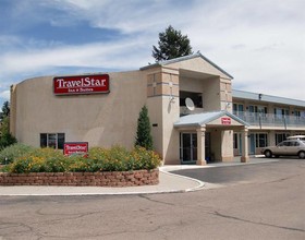 TravelStar Inn & Suites