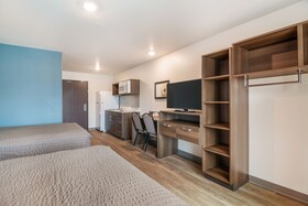 WoodSpring Suites Colorado Springs North InterQuest Commons
