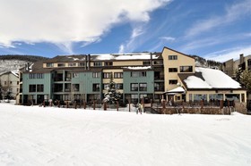 Copper Mountain Resort by Rocky Mountain Resort Management