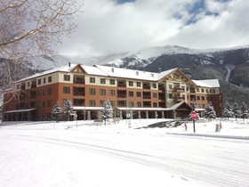 Copper Springs Lodge