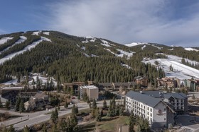 Cambria Hotel Copper Mountain