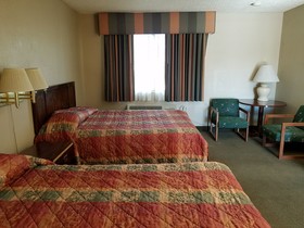 American Holiday Mesa Verde Inn