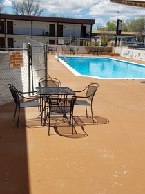American Holiday Mesa Verde Inn