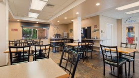 Best Western Turquoise Inn & Suites