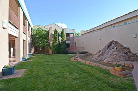 Best Western Turquoise Inn & Suites