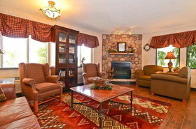 Best Western Plus Deer Park Hotel and Suites