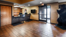 Best Western Plus Deer Park Hotel and Suites