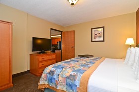 Best Western Plus Deer Park Hotel and Suites