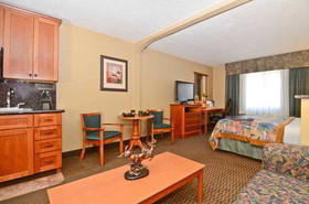 Best Western Plus Deer Park Hotel and Suites