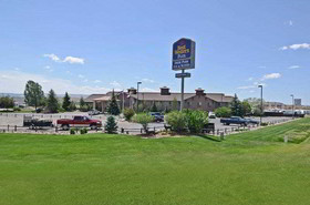 Best Western Plus Deer Park Hotel and Suites
