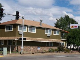 Elk Run Inn