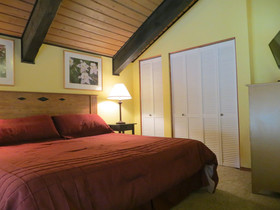 Axtel Condominiums
