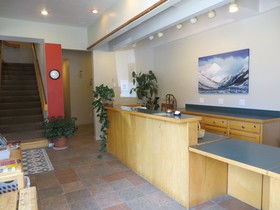 Crested Butte  Int'l Lodge & Hostel