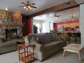 Crested Butte  Int'l Lodge & Hostel