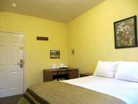 Crested Butte  Int'l Lodge & Hostel