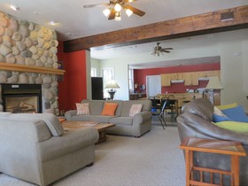 Crested Butte  Int'l Lodge & Hostel