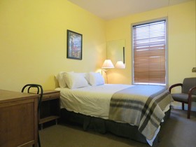 Crested Butte  Int'l Lodge & Hostel