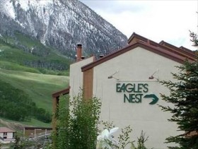 Eagle's Nest Townhomes