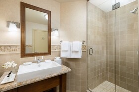 Elevation Hotel & Spa