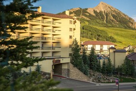 Elevation Hotel & Spa