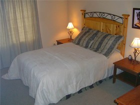 Chateaux Condominiums