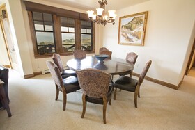 WestWall Lodge