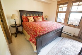 WestWall Lodge