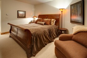 WestWall Lodge