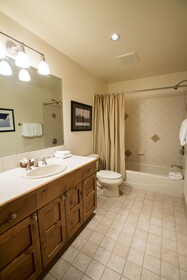 WestWall Lodge