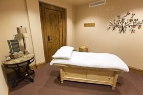 WestWall Lodge