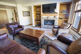 WestWall Lodge