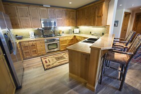 WestWall Lodge
