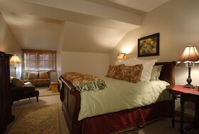 WestWall Lodge