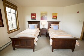 WestWall Lodge