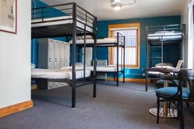 11th Avenue Hotel and Hostel