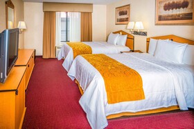 AmericInn by Wyndham Denver Airport