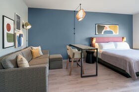 Atwell Suites Denver Airport – Tower Road