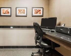 Comfort Inn Denver East