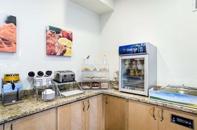 Comfort Suites Near Denver Downtown