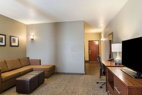 Comfort Suites Near Denver Downtown