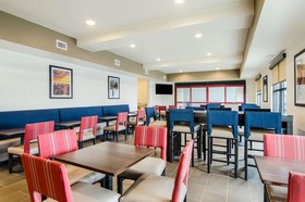 Comfort Suites Near Denver Downtown