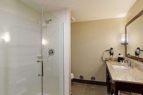 Comfort Suites Near Denver Downtown