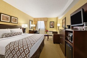 Crowne Plaza Denver - International Airport