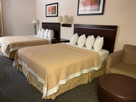 Days Inn & Suites by Wyndham Denver International Airport