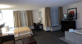 Days Inn & Suites by Wyndham Denver International Airport