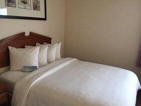 Days Inn & Suites by Wyndham Denver International Airport