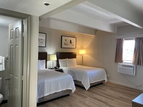Days Inn by Wyndham Denver Downtown