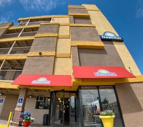 Days Inn by Wyndham Denver Downtown
