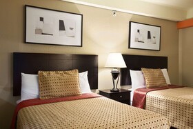 Days Inn by Wyndham Denver Downtown